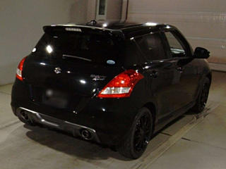 SUZUKI SWIFT 2012