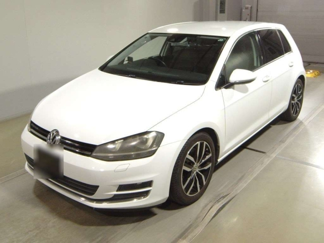 VOLKSWAGEN GOLF 2014
