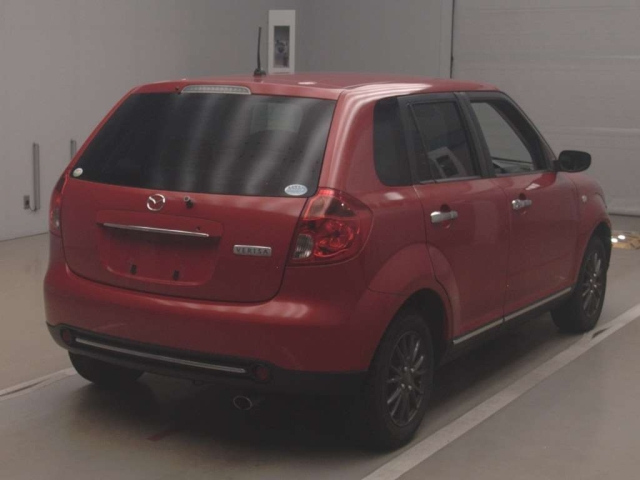 MAZDA VERISA 2012