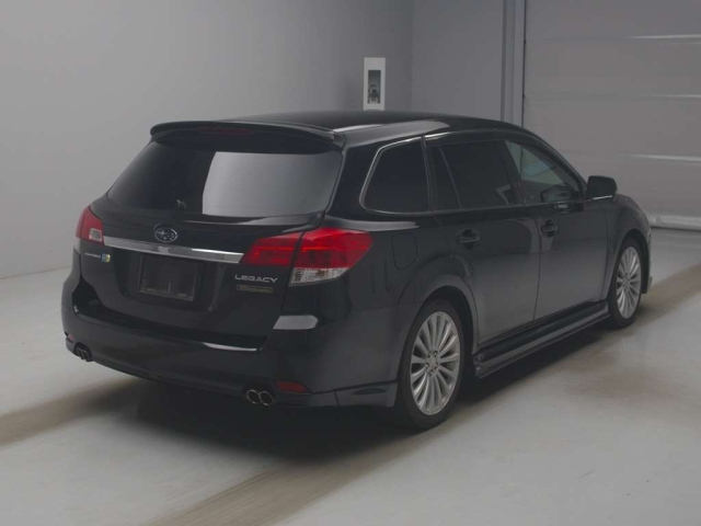 SUBARU LEGACY 2011
