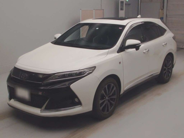 TOYOTA HARRIER 2018
