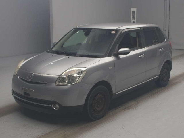 MAZDA VERISA 2012