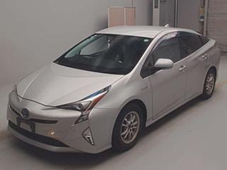 TOYOTA PRIUS 2017