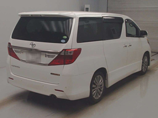 TOYOTA ALPHARD 2013