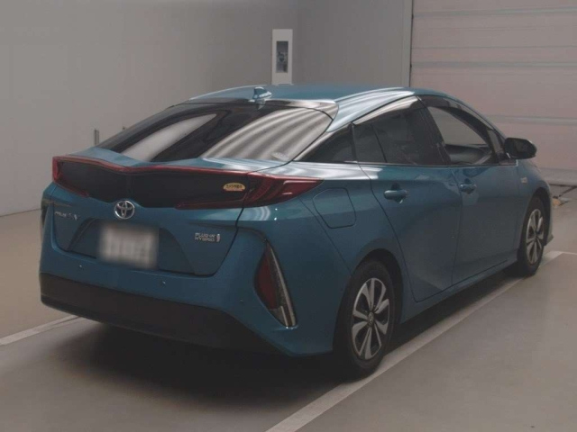 TOYOTA PRIUS PHV 2017