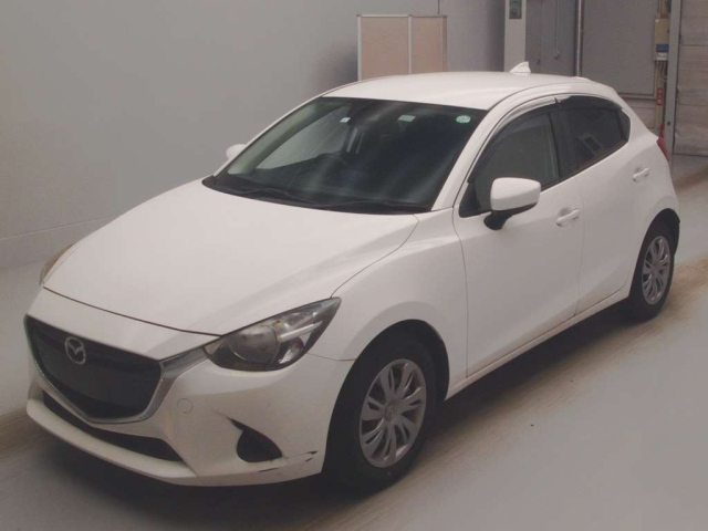 MAZDA DEMIO 2019