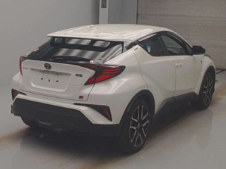 TOYOTA C-HR 2020