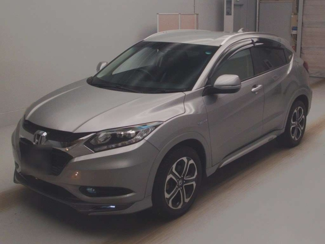 HONDA VEZEL 2015