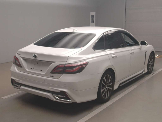 TOYOTA CROWN 2020