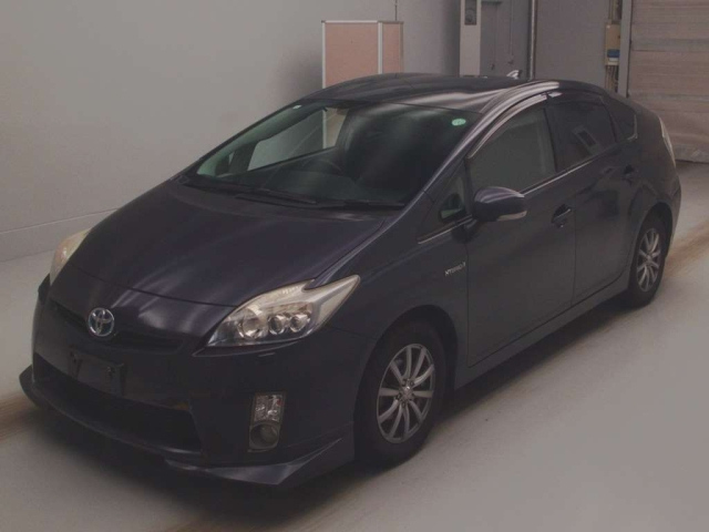 TOYOTA PRIUS 2011