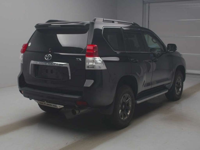TOYOTA LAND CRUISER PRADO 2011