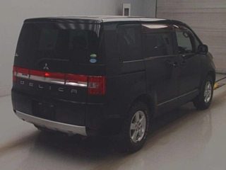 MITSUBISHI DELICA D5 2012