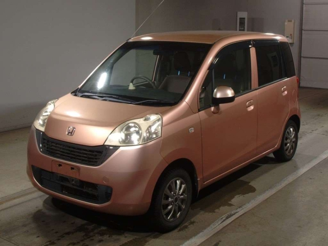 HONDA LIFE 2010
