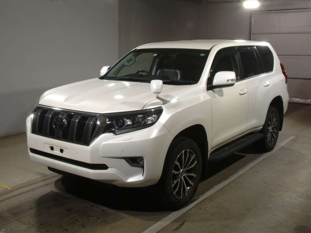 TOYOTA LAND CRUISER PRADO 2020