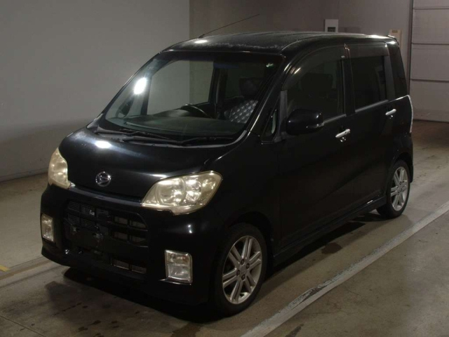 DAIHATSU TANTO EXE 2010