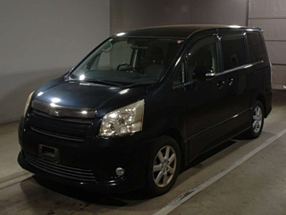 TOYOTA NOAH 2008