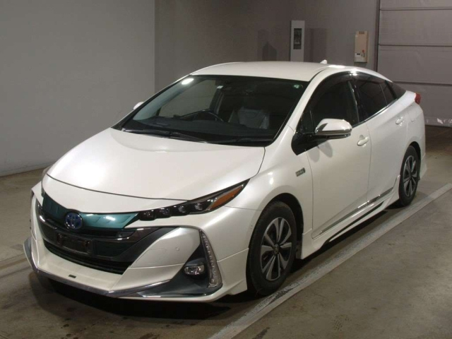 TOYOTA PRIUS PHV 2017