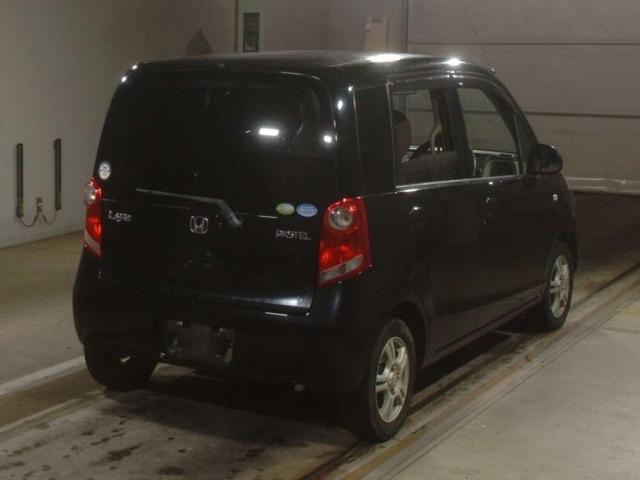 HONDA LIFE 2010