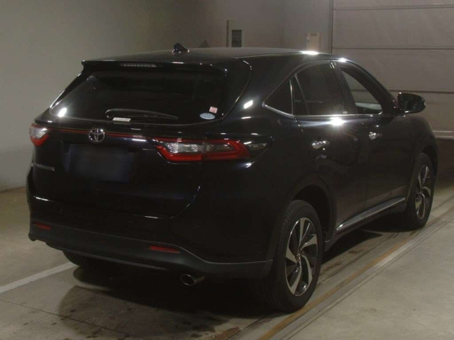 TOYOTA HARRIER 2017