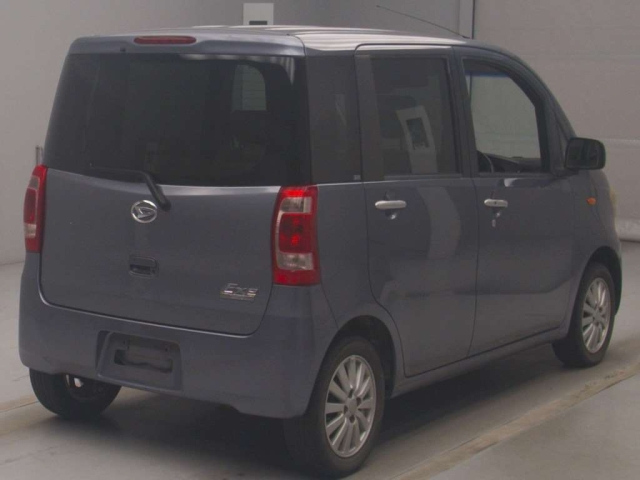 DAIHATSU TANTO EXE 2010