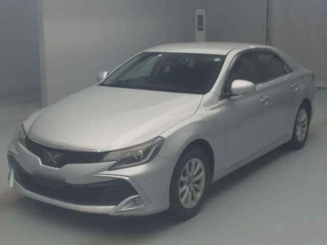 TOYOTA MARK X 2018