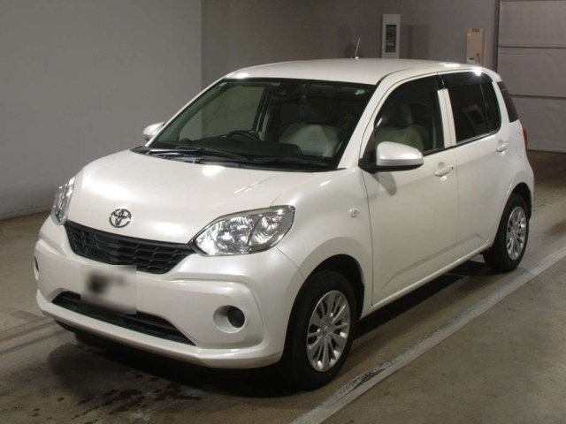 TOYOTA PASSO 2018