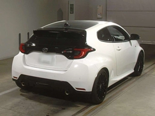 TOYOTA YARIS 2022