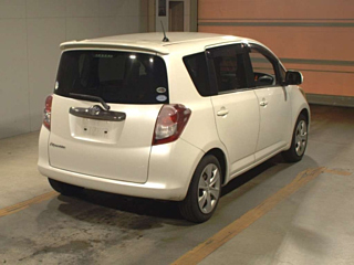 TOYOTA RACTIS 2010