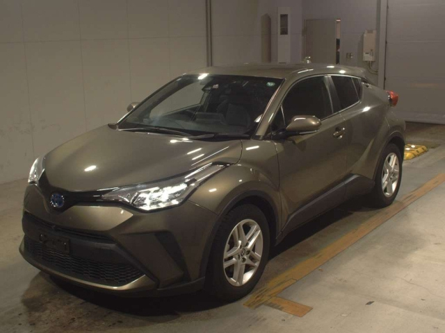 TOYOTA C-HR 2021
