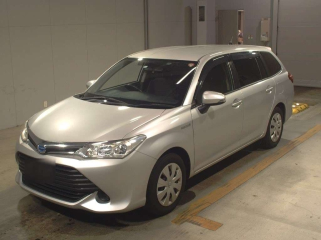 TOYOTA COROLLA FIELDER 2016
