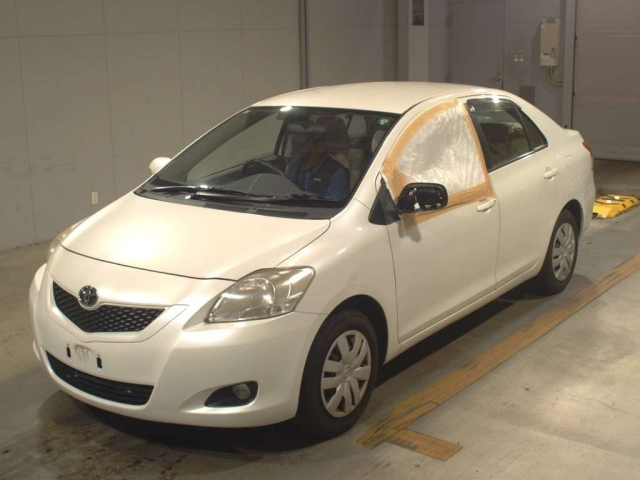 TOYOTA BELTA 2009