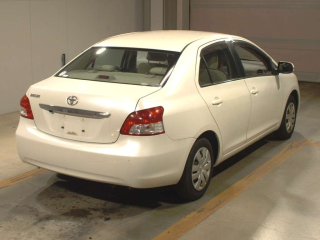 TOYOTA BELTA 2009