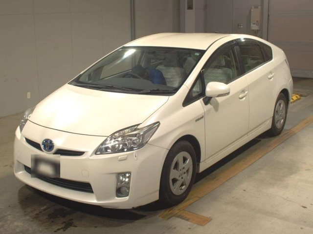 TOYOTA PRIUS 2011