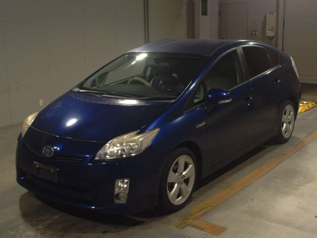TOYOTA PRIUS 2010