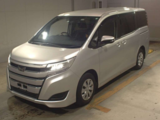 TOYOTA NOAH 2020