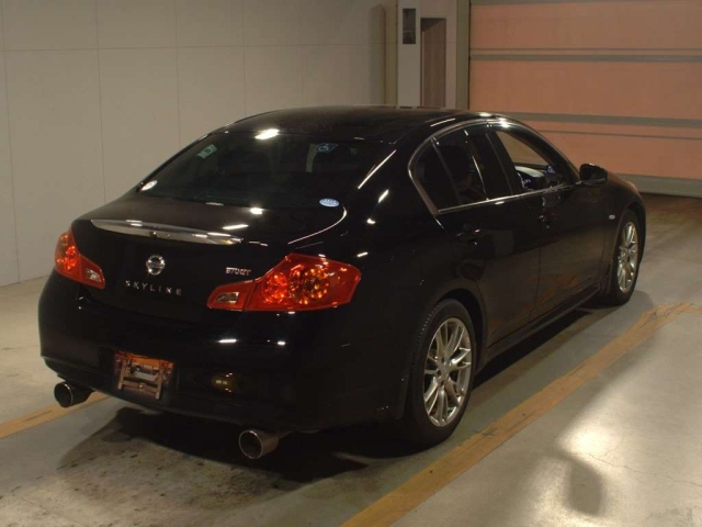 NISSAN SKYLINE 2011