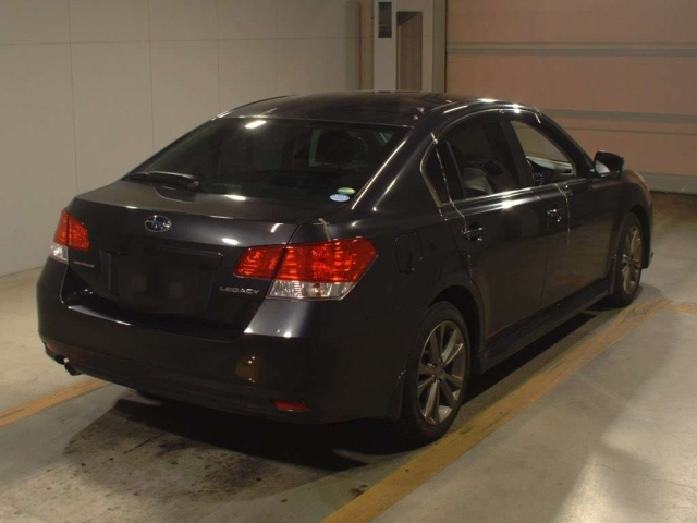 SUBARU LEGACY B4 2013