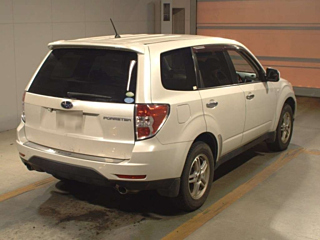 SUBARU FORESTER 2010