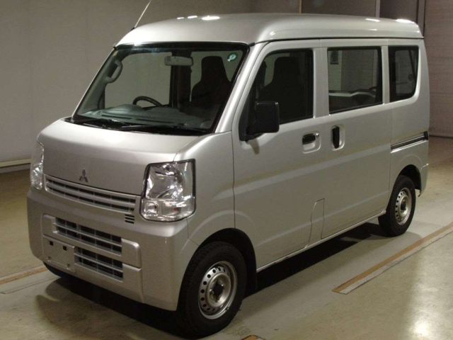 MITSUBISHI MINICAB VAN 2019