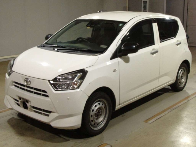 TOYOTA PIXIS EPOCH 2018