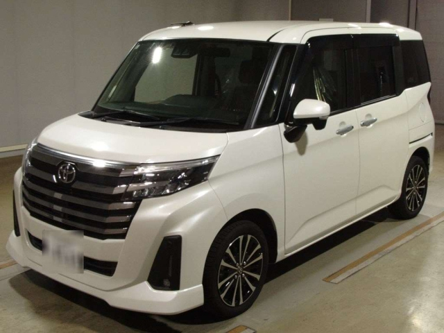 TOYOTA ROOMY 2021