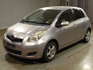 TOYOTA VITZ 2010