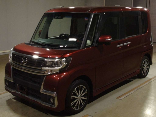 DAIHATSU TANTO 2017