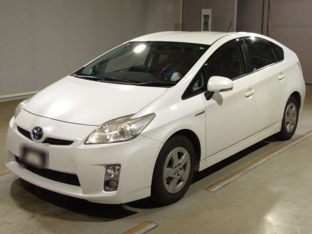 TOYOTA PRIUS 2011