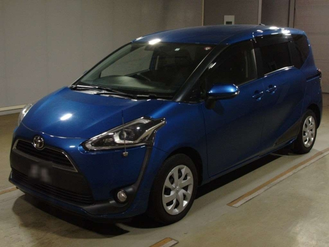 TOYOTA SIENTA 2016