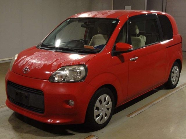 TOYOTA PORTE 2014