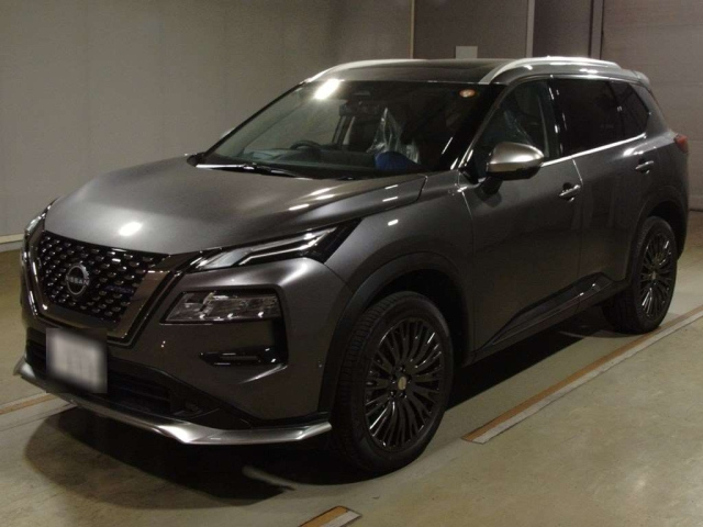 NISSAN X-TRAIL 2025