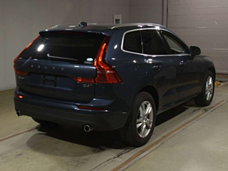 VOLVO XC60 2018