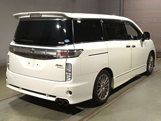 NISSAN ELGRAND 2015