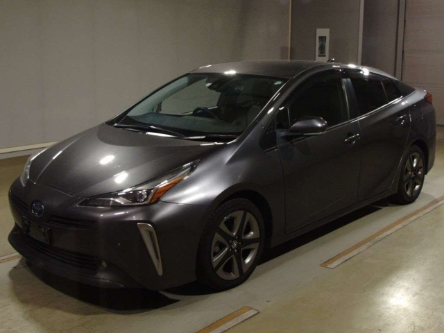 TOYOTA PRIUS 2022